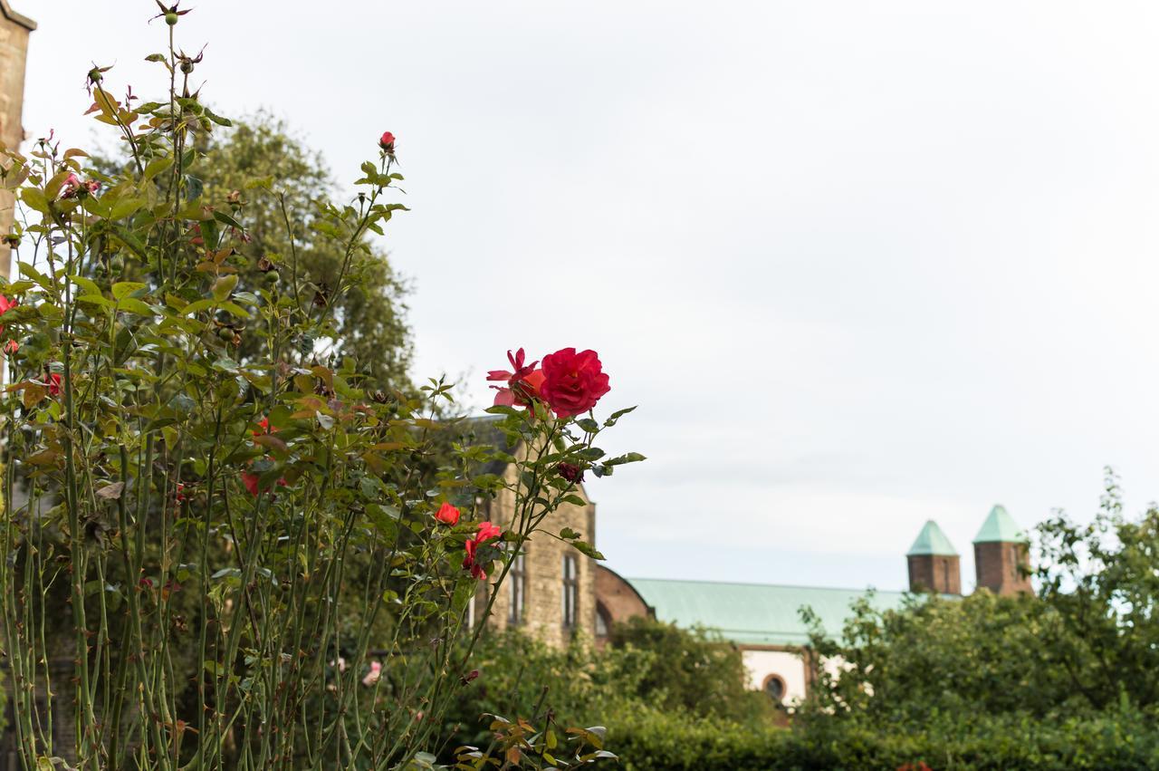 Mirfield Monastery B&B Exterior foto